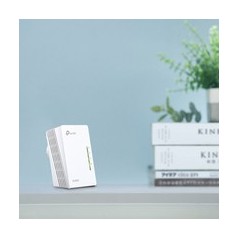 TP-Link TL-WPA4220 300Mbps Wireless Extender - Enhance Your Network with Reliable Powerline Technology!